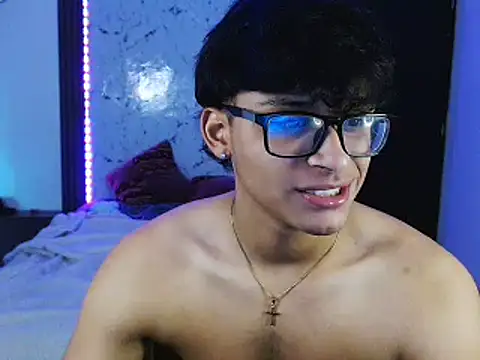 Mr yisuzz online show from 06-03-26, 02:33