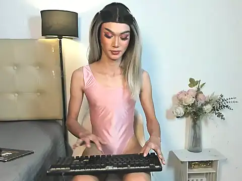 Snapshot of YourladyBianca_ chatting on 07-10-26, 11:13 YourladyBianca online show from 07-10-26, 11:13