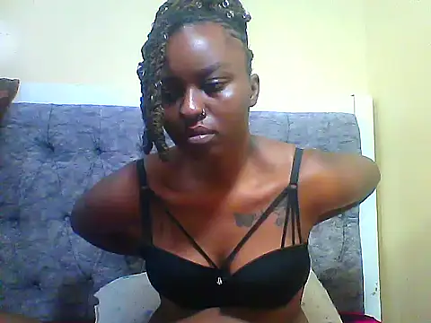 Snapshot of Nastay_ebony chatting on 05-28-26, 09:34 Nastay ebony online show from 05-28-26, 09:34