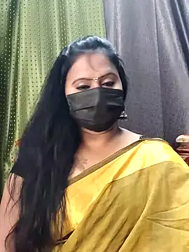 Snapshot of Meera_mia chatting on 06-03-26, 06:46 Meera mia online show from 06-03-26, 06:46