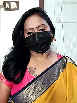 Snapshot of Meera_mia chatting on 06-24-26, 08:46 Meera mia online show from 06-24-26, 08:46