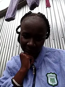 Snapshot of Ebonylouisa chatting on 06-19-26, 02:43 Ebonylouisa online show from 06-19-26, 02:43