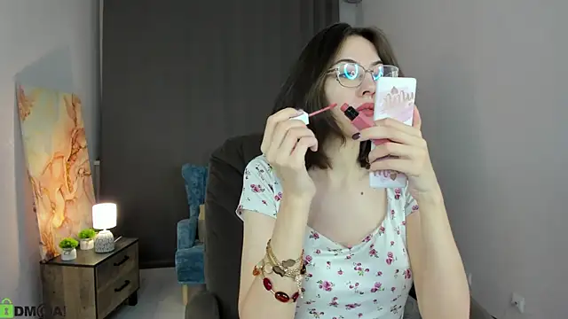 Snapshot of eva_sicret chatting on 07-18-26, 04:05 eva sicret online show from 07-18-26, 04:05