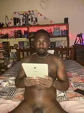 Snapshot of Blackiemike chatting on 08-02-26, 03:27 Blackiemike online show from 08-02-26, 03:27