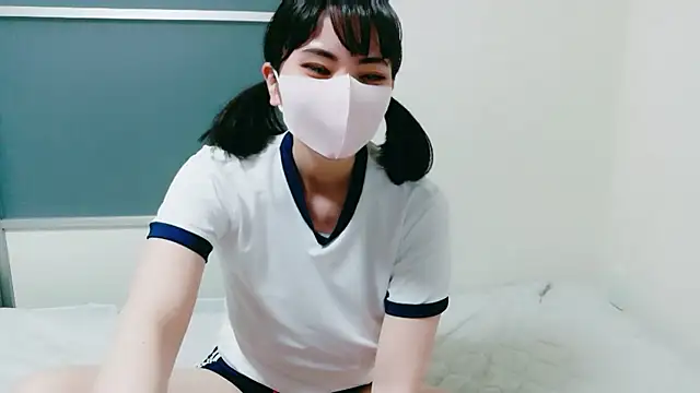 Snapshot of mayu_Hcup_jp chatting on 06-01-26, 12:29 mayu Hcup jp online show from 06-01-26, 12:29