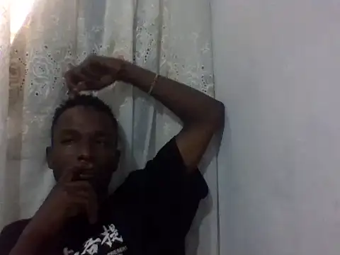 Snapshot of Roystone3 chatting on 06-12-26, 08:57 Roystone3 online show from 06-12-26, 08:57