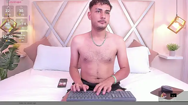 Snapshot of LiamBlake_ chatting on 07-17-26, 05:36 LiamBlake online show from 07-17-26, 05:36