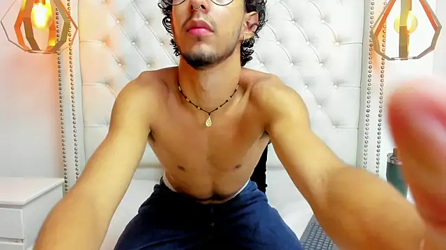Snapshot of LEO_SANZ66 chatting on 07-06-26, 12:13 LEO SANZ66 online show from 07-06-26, 12:13
