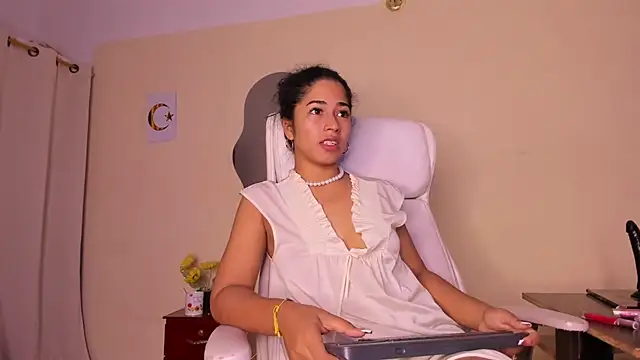 Nadia-Monroe online show from 06-29-26, 12:16