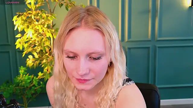 haleybooo online show from 05-31-26, 05:59