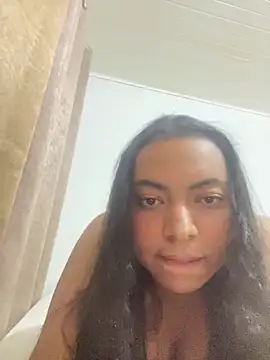 Snapshot of safada_BRL chatting on 05-27-26, 11:02 safada BRL online show from 05-27-26, 11:02