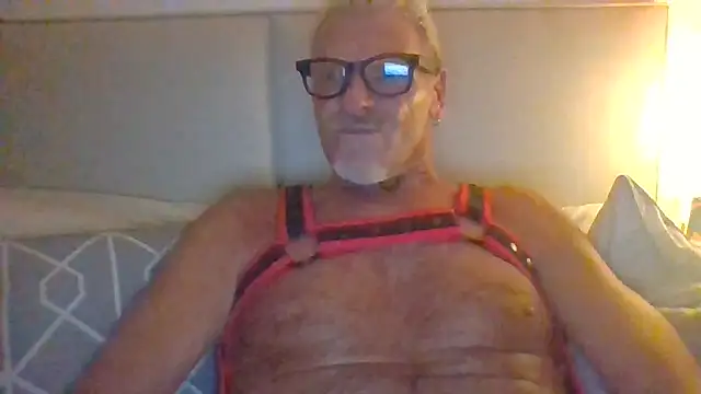 NottsLeather online show from 07-08-26, 01:21