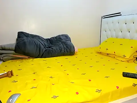 sexxysteph online show from 06-15-26, 03:47