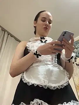 BunnyLunee online show from 05-30-26, 06:05
