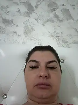 evaxxxcurvyxxx online show from 06-26-26, 06:23