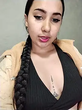shantall cute online show from 06-07-26, 03:10