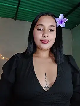 shantall cute online show from 07-18-26, 06:56
