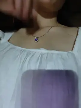 Snapshot of Ure_sexy chatting on 06-23-26, 02:37 Ure sexy online show from 06-23-26, 02:37