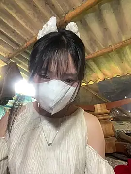 Snapshot of BabyLyly20 chatting on 06-01-26, 12:01 BabyLyly20 online show from 06-01-26, 12:01