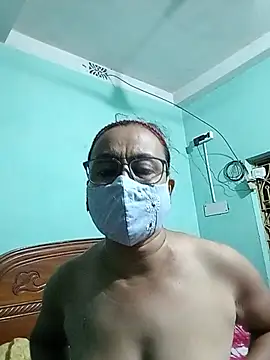 MoonLusty online show from 07-14-26, 05:18