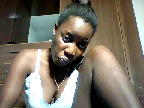 Snapshot of zainaxxxxx chatting on 05-27-26, 04:15 zainaxxxxx online show from 05-27-26, 04:15