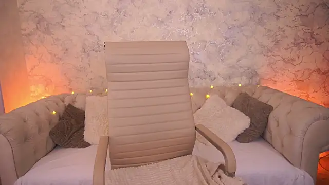 LilitMurrr online show from 06-18-26, 12:53
