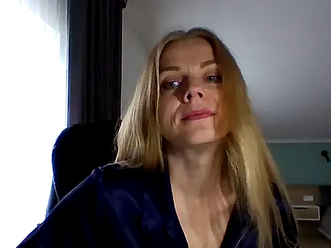 Snapshot of Tina5394 chatting on 06-18-26, 05:08 Tina5394 online show from 06-18-26, 05:08