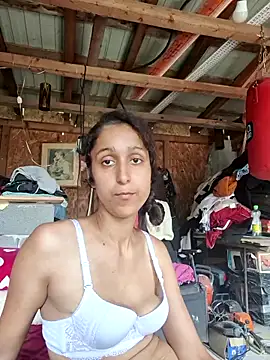 Linda Minda online show from 06-15-26, 01:13
