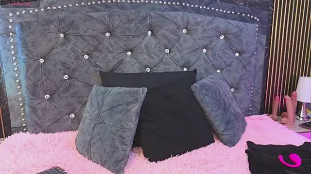 Snapshot of AlexandraNoxx chatting on 07-15-26, 11:48 AlexandraNoxx online show from 07-15-26, 11:48