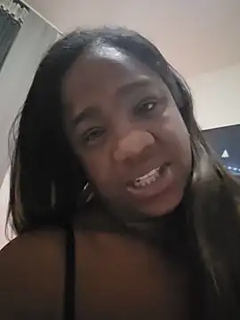 Snapshot of sweetebonny85 chatting on 05-27-26, 07:44 sweetebonny85 online show from 05-27-26, 07:44