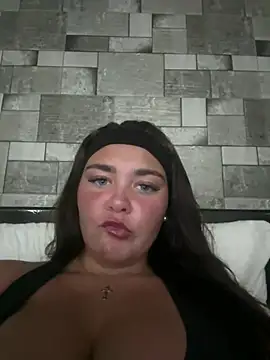 MaddisonWhitex online show from 06-01-26, 07:37