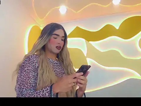Snapshot of MaiteCandyxx chatting on 06-17-26, 02:58 MaiteCandyxx online show from 06-17-26, 02:58