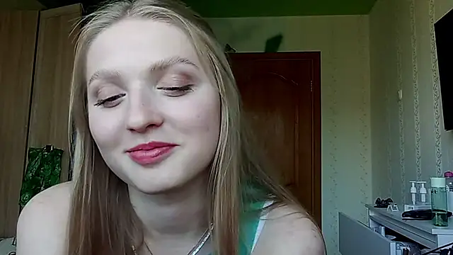 Snapshot of NorineGressett chatting on 06-01-26, 03:14 NorineGressett online show from 06-01-26, 03:14