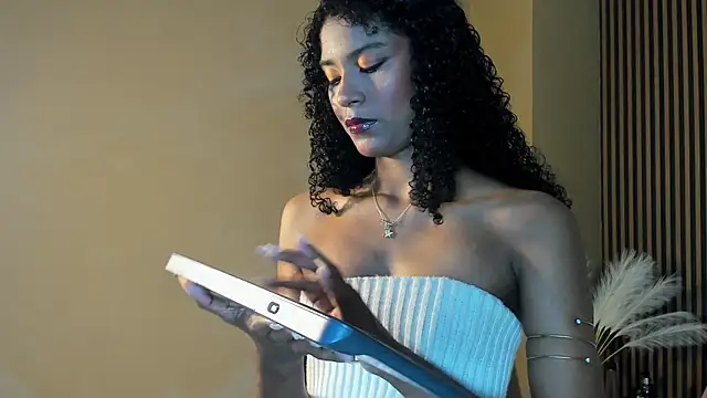 Snapshot of Lissa_Blaze chatting on 07-08-26, 11:04 Lissa Blaze online show from 07-08-26, 11:04