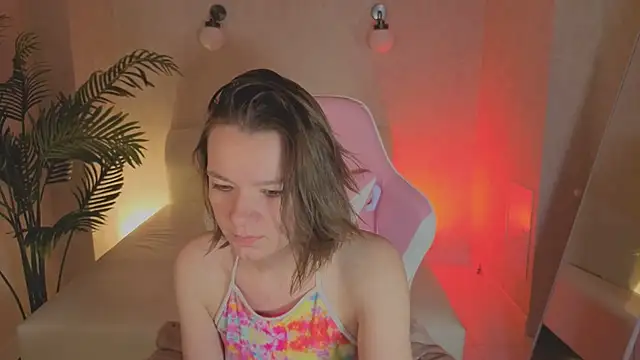 Snapshot of kira_hatti chatting on 06-07-26, 01:10 kira hatti online show from 06-07-26, 01:10