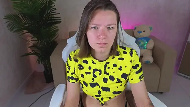 Snapshot of kira_hatti chatting on 07-04-26, 07:47 kira hatti online show from 07-04-26, 07:47