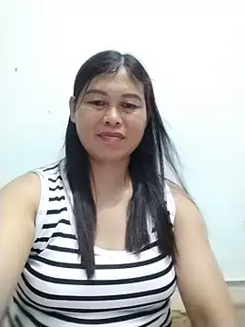 Snapshot of -Hatybi- chatting on 05-30-26, 09:56 -Hatybi- online show from 05-30-26, 09:56