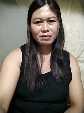 Snapshot of -Hatybi- chatting on 06-09-26, 10:43 -Hatybi- online show from 06-09-26, 10:43