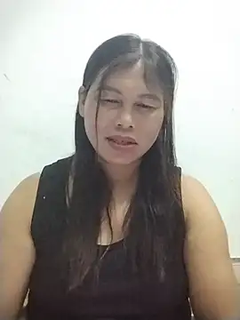 Snapshot of -Hatybi- chatting on 06-12-26, 08:41 -Hatybi- online show from 06-12-26, 08:41