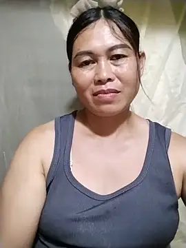 Snapshot of -Hatybi- chatting on 06-21-26, 09:56 -Hatybi- online show from 06-21-26, 09:56