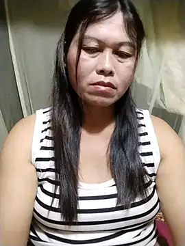 Snapshot of -Hatybi- chatting on 07-06-26, 05:59 -Hatybi- online show from 07-06-26, 05:59