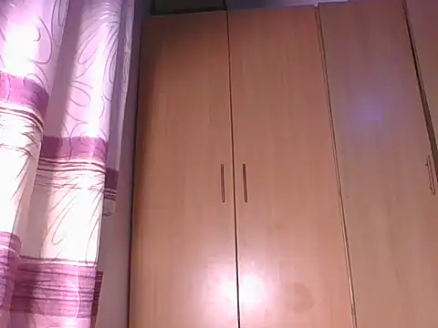 Snapshot of Spicymuna chatting on 06-03-26, 02:25 Spicymuna online show from 06-03-26, 02:25