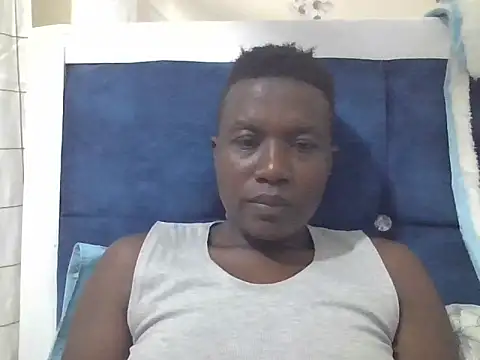 Snapshot of Sly_bootyebony chatting on 05-29-26, 08:07 Sly bootyebony online show from 05-29-26, 08:07