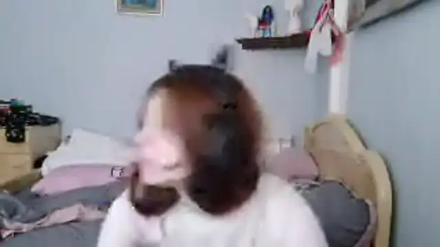 Snapshot of AlessiaViolet chatting on 05-30-26, 08:22 AlessiaViolet online show from 05-30-26, 08:22