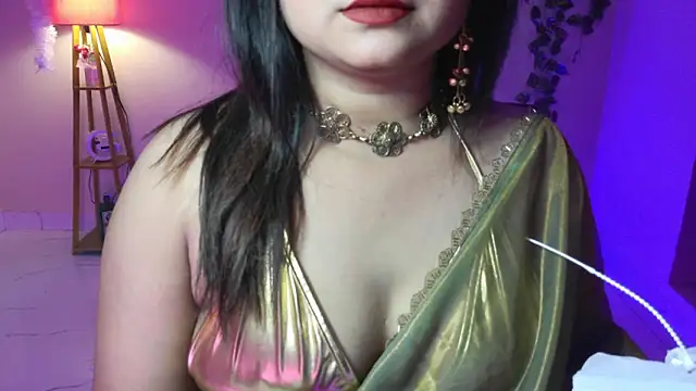 Snapshot of Red_Heart_ chatting on 06-14-26, 05:26 Red Heart online show from 06-14-26, 05:26
