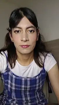 Snapshot of YanaSoHot chatting on 06-20-26, 12:14 YanaSoHot online show from 06-20-26, 12:14