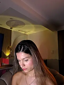 Snapshot of emilyvex chatting on 07-07-26, 06:47 emilyvex online show from 07-07-26, 06:47