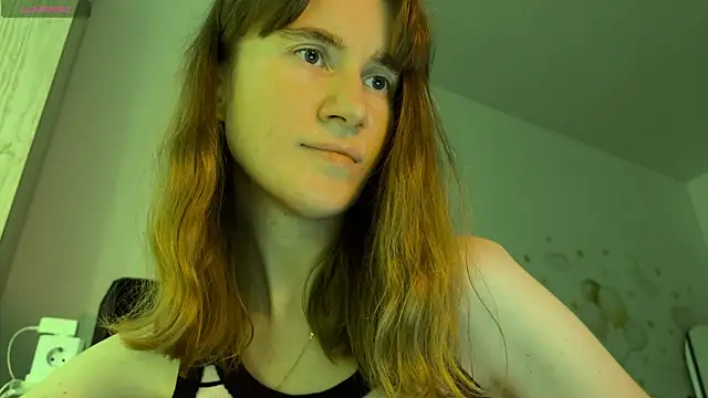 Snapshot of agniia257 chatting on 06-25-26, 10:31 agniia257 online show from 06-25-26, 10:31