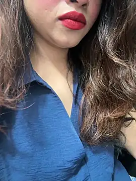 Yours riya11 online show from 06-14-26, 02:35