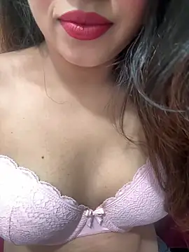 Yours riya11 online show from 06-27-26, 07:19